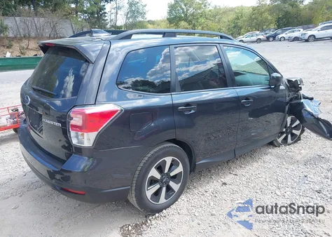 2018 Subaru Forester 2.5I Premium z USA, uszkodzony, nr VIN JF2SJAEC4JH480661
